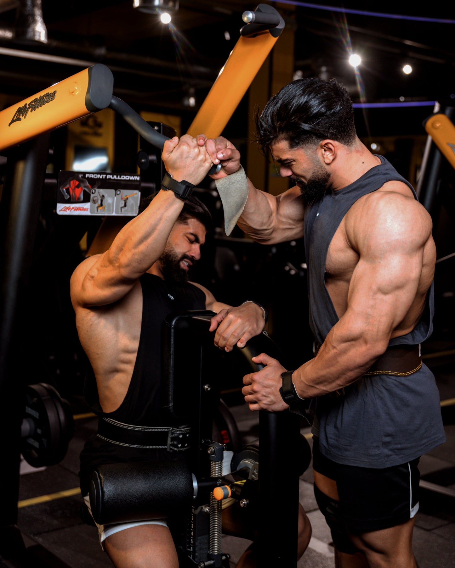 Essential Drop Arm Tank - Black