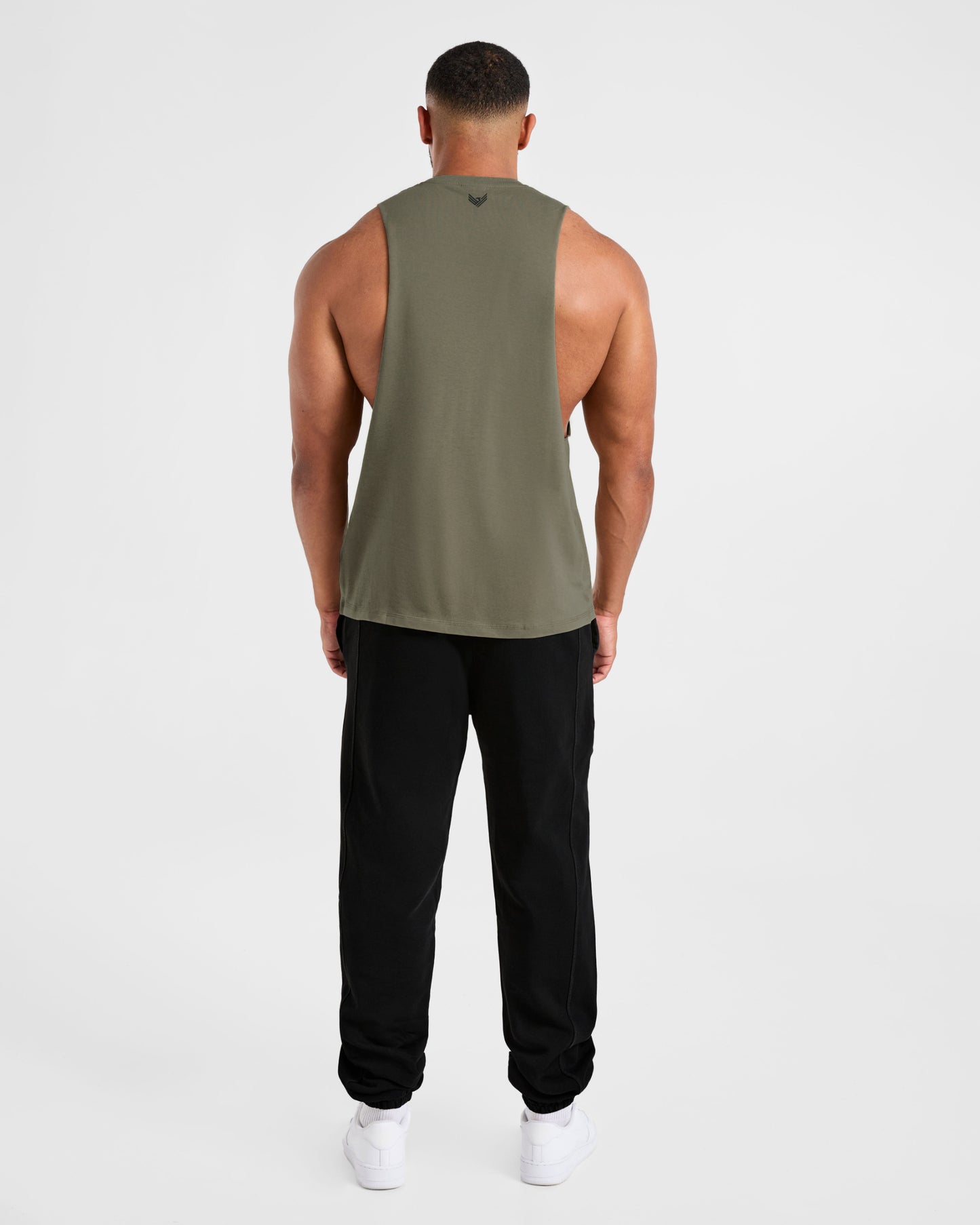 Training Dept. Drop Arm Tank