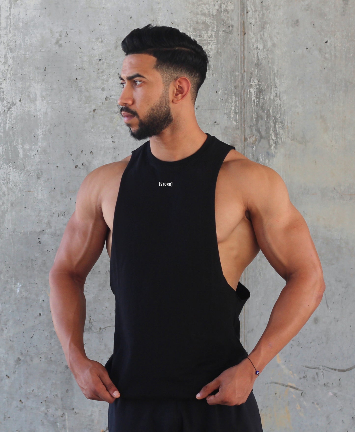 Trust Drop Arm Tank - Black